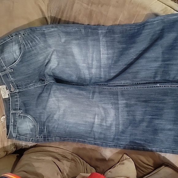 Jeans - Picture 3 of 5